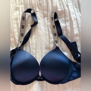 Victoria secret very sexy shine strap bra